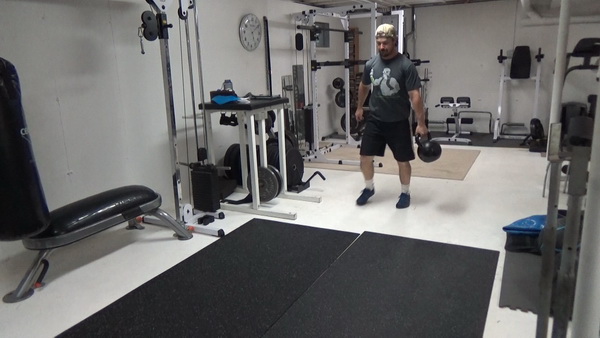 Pass-Under Walking Lunges