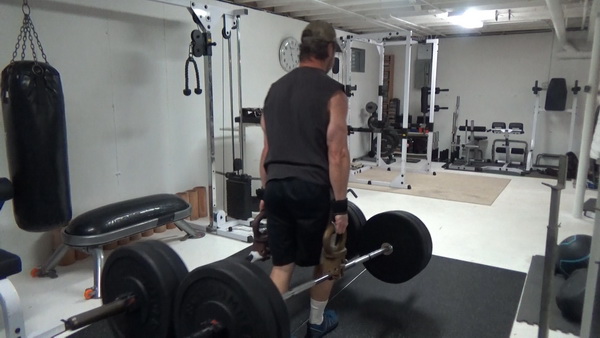 Time-Volume Training Farmers Walks For Total-Body Conditioning and Fat Loss